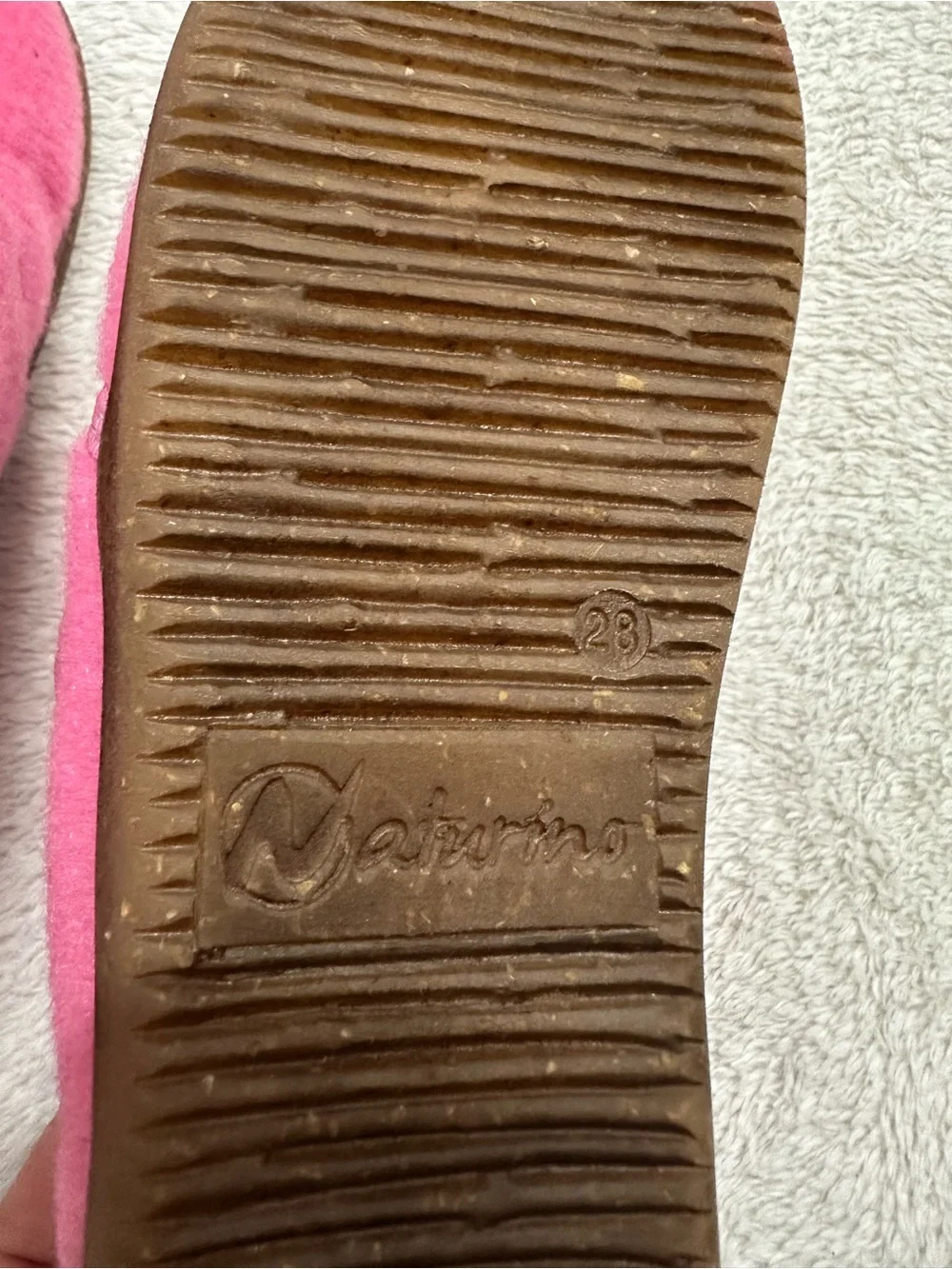 Naturino Girls Fashion House Cute Slippers Size 11 Pink Excellent Condition